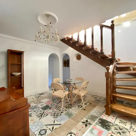 Housingleon - Atico Gaudi *